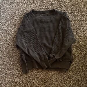 Oversized women’s American eagle sweater